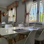 Santa Barbara Hotel 2*