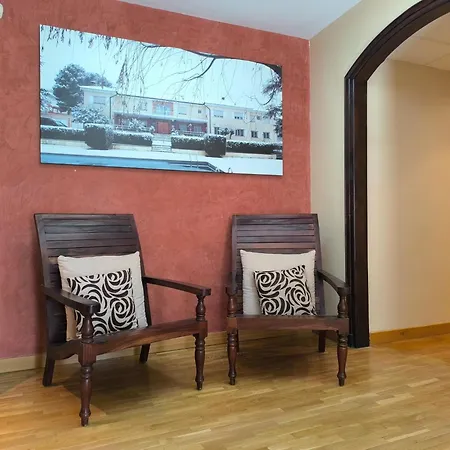 Santa Barbara Hotel 2*