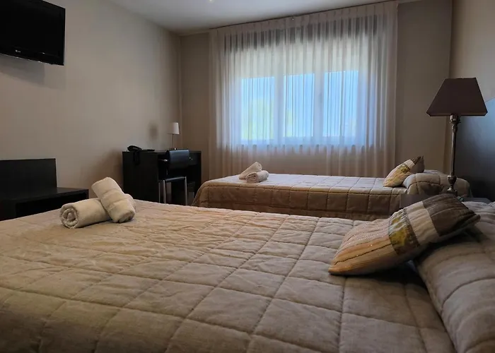 Santa Barbara Hotell 2*