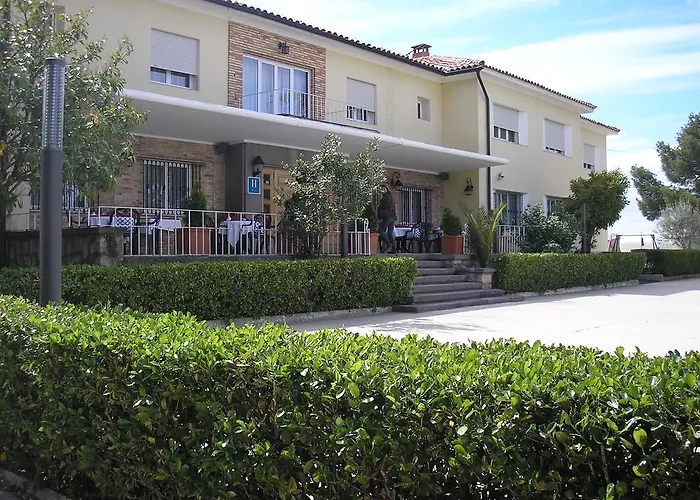 Santa Barbara Hotel 2*